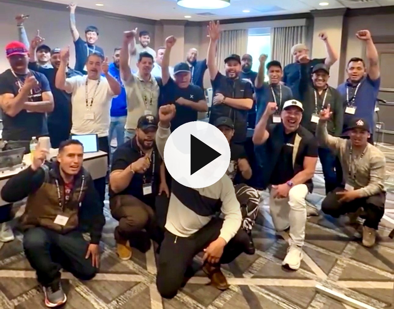 Clase de Roofing Academy X Español en Illinois